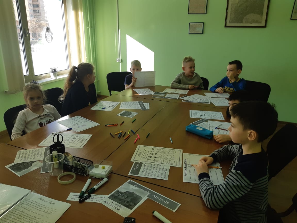 Продолжается набор в группу для детей 2 класса в офисе на Веры Волошиной.
